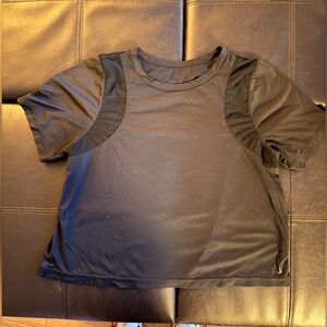 Nike Black Short Sleeve Women's Tee